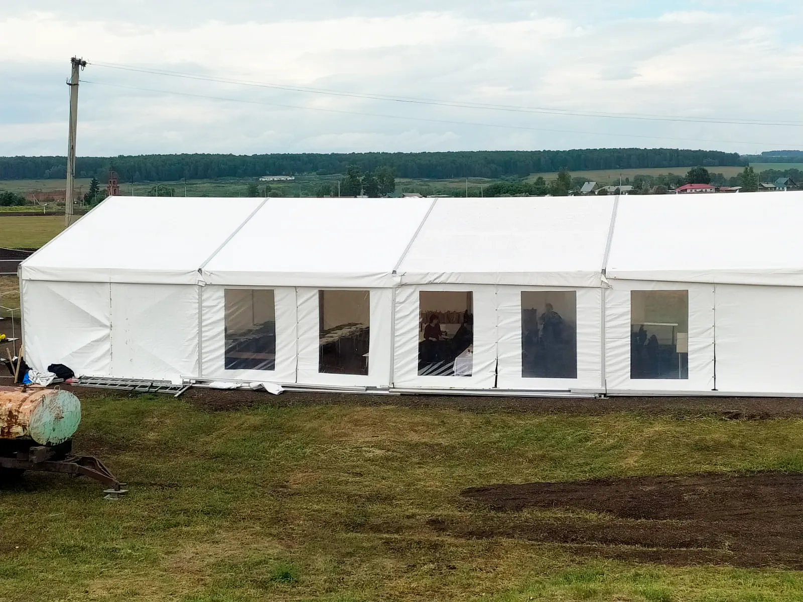 Аренда шатра в Новосибирске Двускатный шатер 10x30